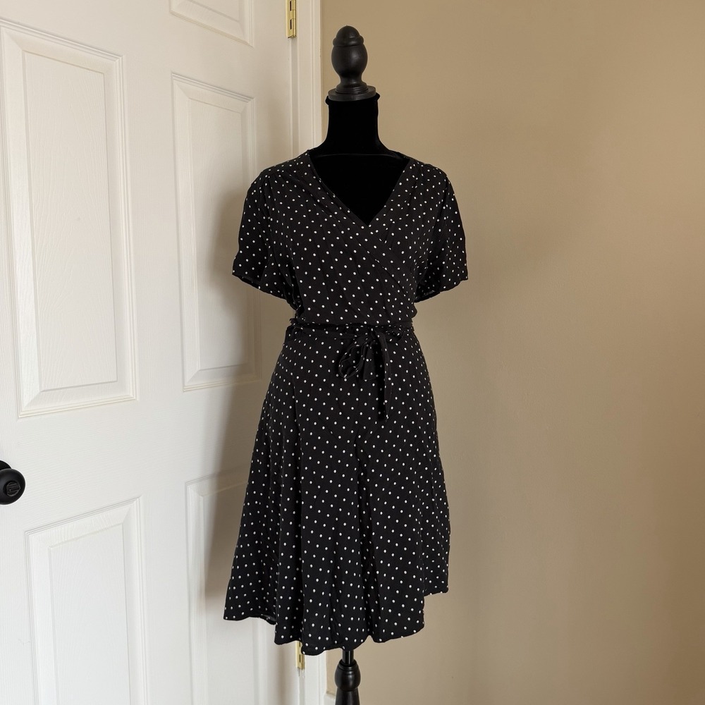 Old Navy Women's Black/white Polka Dot Wrap Short Dress XXL Classic Flirty Sun